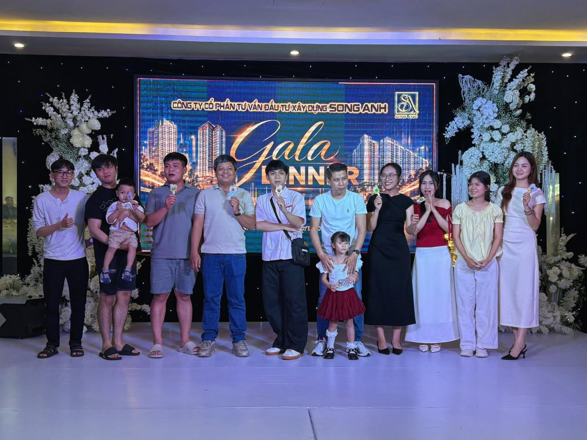 Gala Dinner gắn kết đội ngũ Song Anh tại Nha Trang