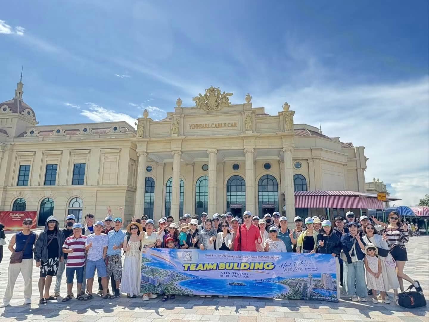 Đội ngũ Song Anh tại Team Building 2026 ở Nha Trang